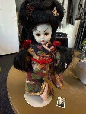 Madame Alexander Japan Collector Doll #28545 with Kimono and Stand